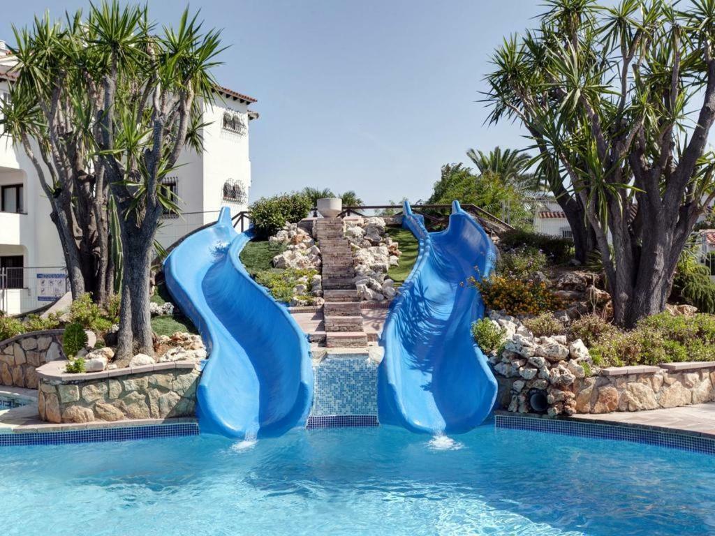 Apartamento Rey-Piscina دينايا المظهر الخارجي الصورة