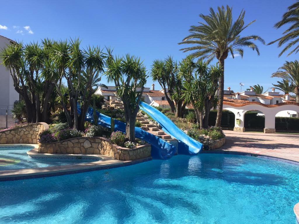 Apartamento Rey-Piscina دينايا المظهر الخارجي الصورة